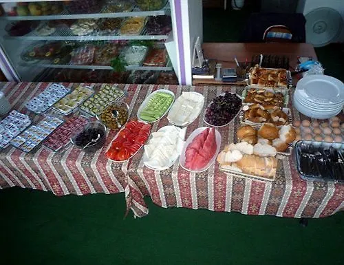 Canberra ホテル 2*